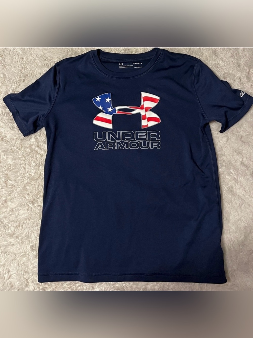 Boys Under Armour heatgear tee
